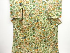 縮緬地 絵皿模様小紋着物